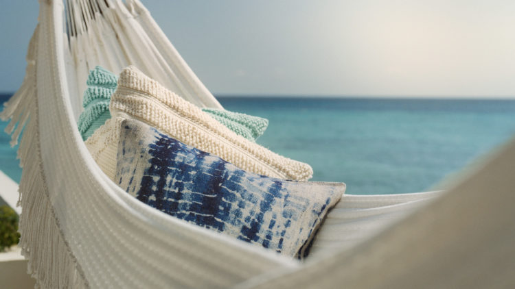Introducing summer<br> <small>Get inspired by the ocean and the beach</small>