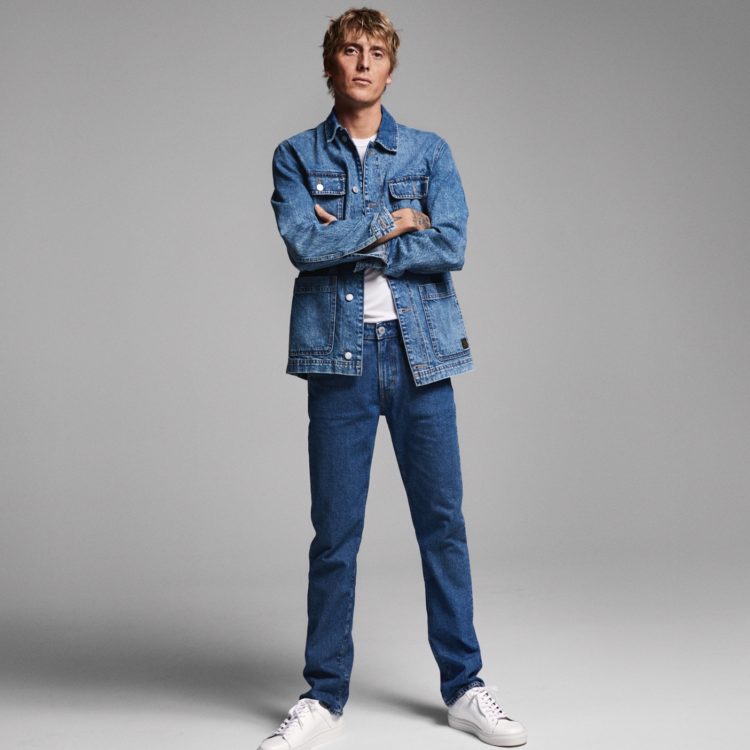 Trending: The Regular Fit <br><small>For the guy who loves a comfortable classic</small>