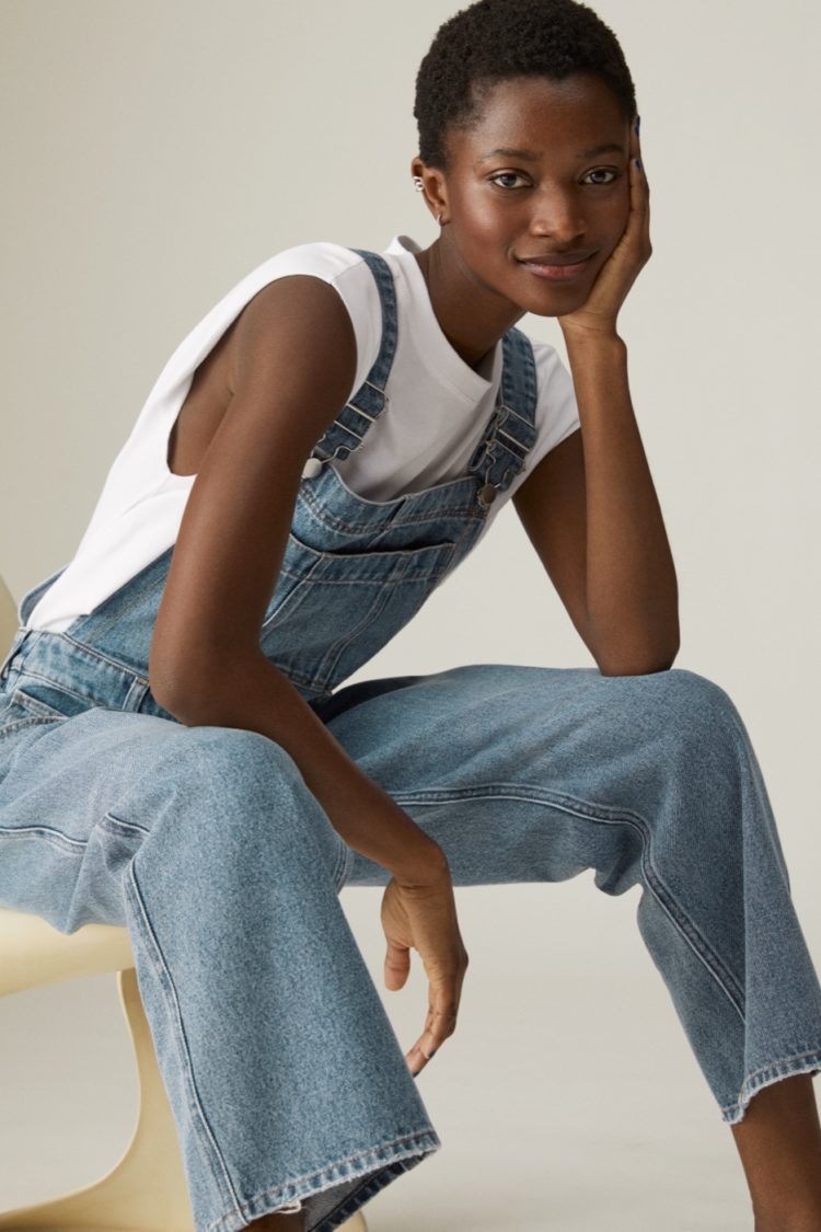 In love with indigo <br><small>Take a deep dive into denim this spring</small>