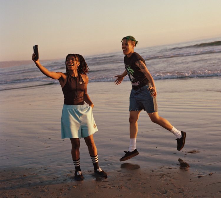 Riders of summer <br><small> A vibrant collection influenced by the lifestyle of skaters and surfers</small>