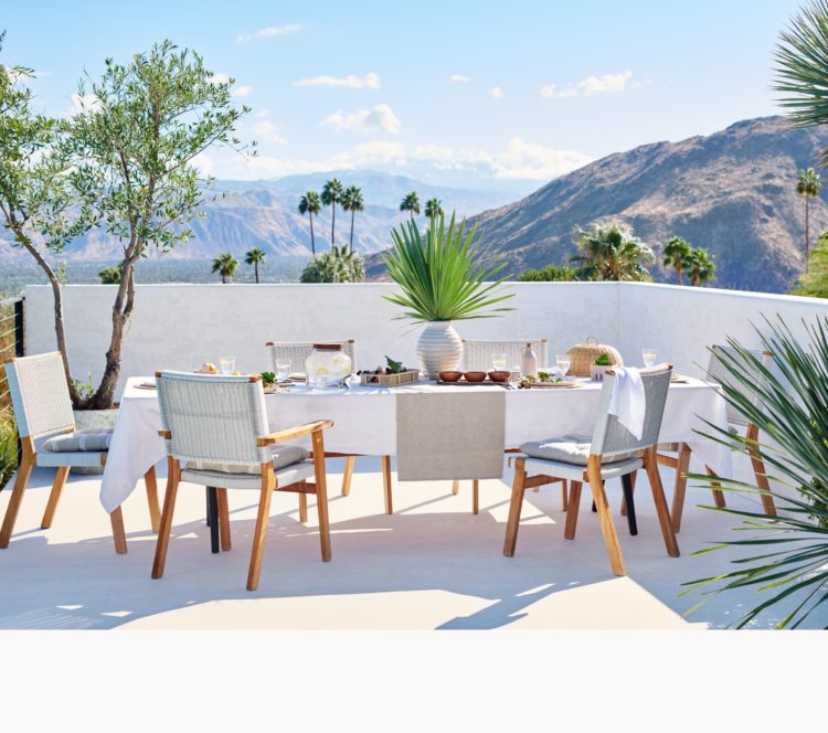 From sunrise to sunset <br><small>Make your home ready for some stylish outdoor living!</small>