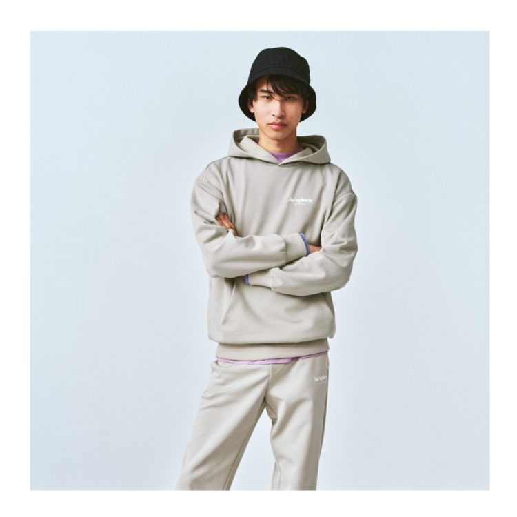 September: The jogger set <br><small>Relaxed style from sleep to street</small>