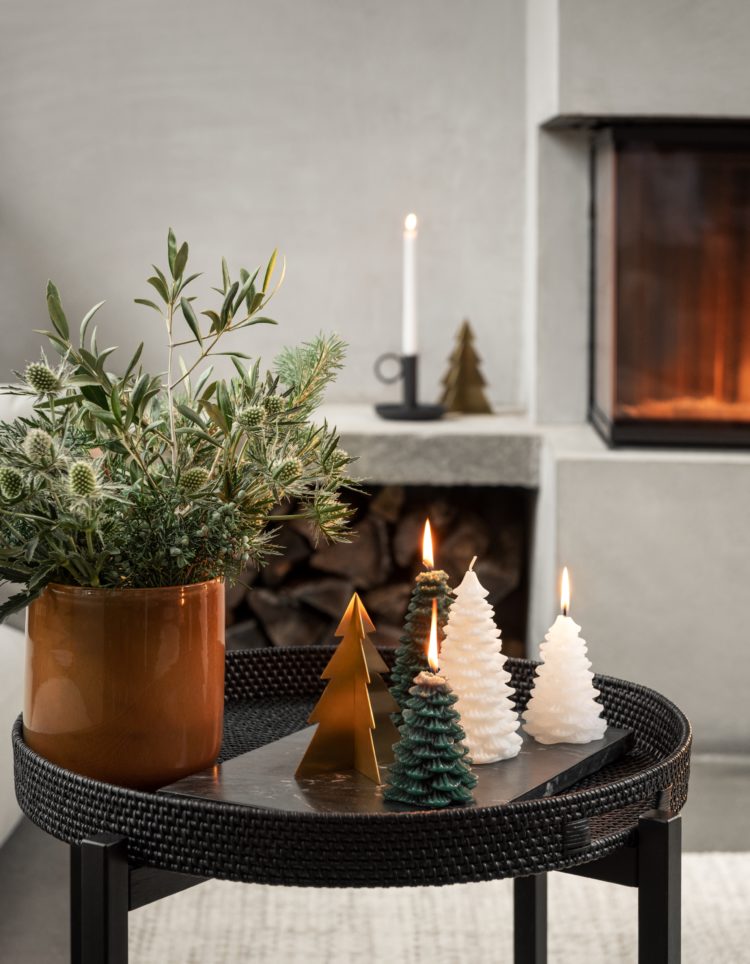 Home for the holidays <br><small>Get your place ready for the most wonderful time of the year!</small>