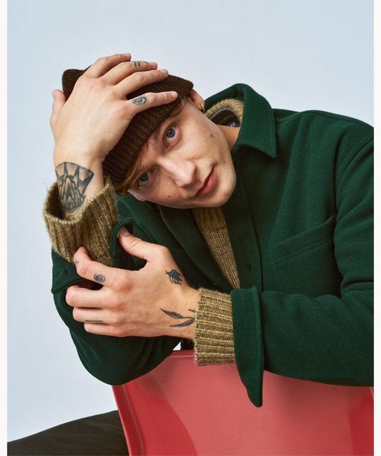 December: The relaxed overshirt <br><small>Casual confidence for all season comfort</small>