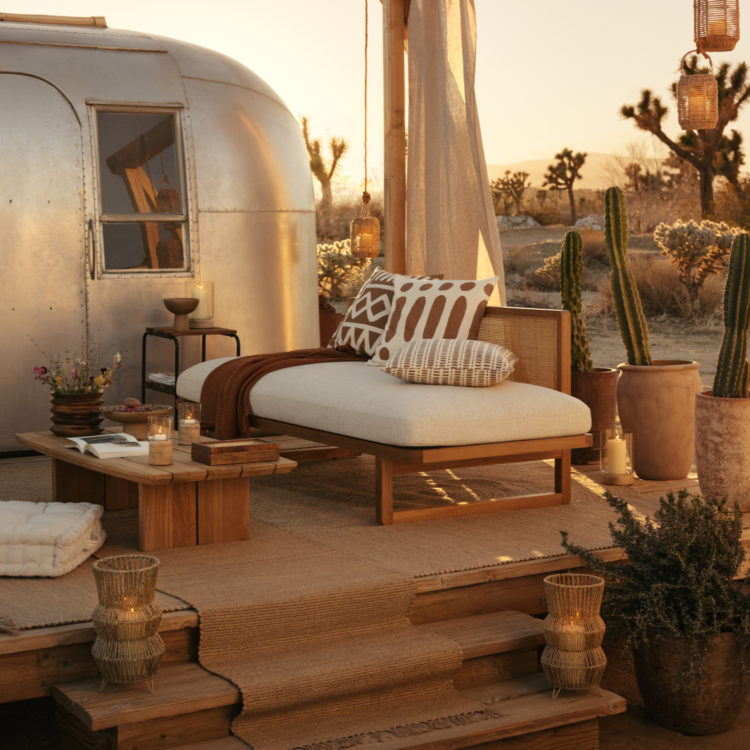 Ode to the outdoors <br><small>Tag along to Joshua Tree national park for a stylish glamping experience!</small>