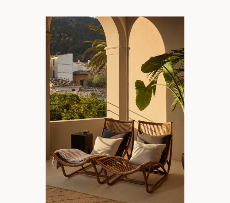 Dare to decorate with dark neutrals <br><small>Monochrome must-haves for your home.</small>