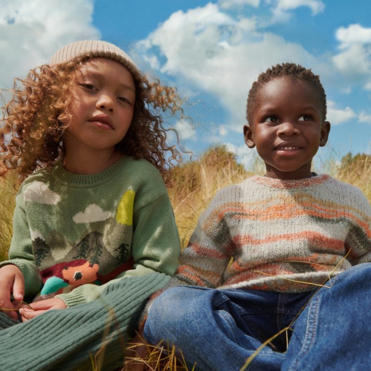 Through to colder days <br><small>Head right in with vibrant knits.</small>