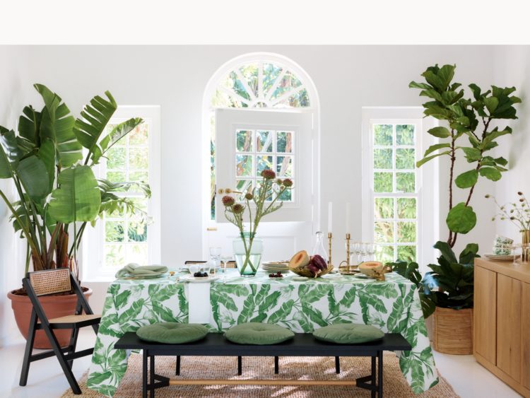 Golden green <br><small>Lush details for an easy style update</small>