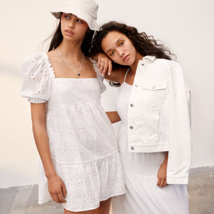 Summer simplicity<br><small>Make trendy swirls in lush tier styles</small>