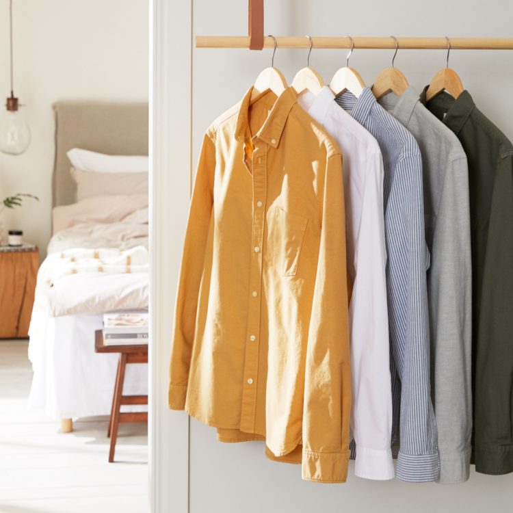 Casual tailoring<br><small>Everyday shirts in new seasonal colours</small>
