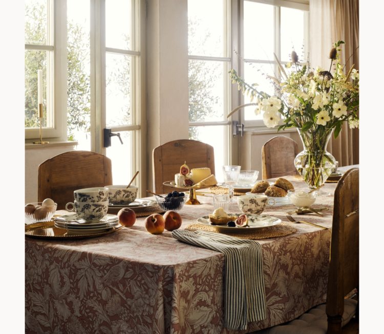 Modern romance<br><small>New stylish favourites for your home</small>