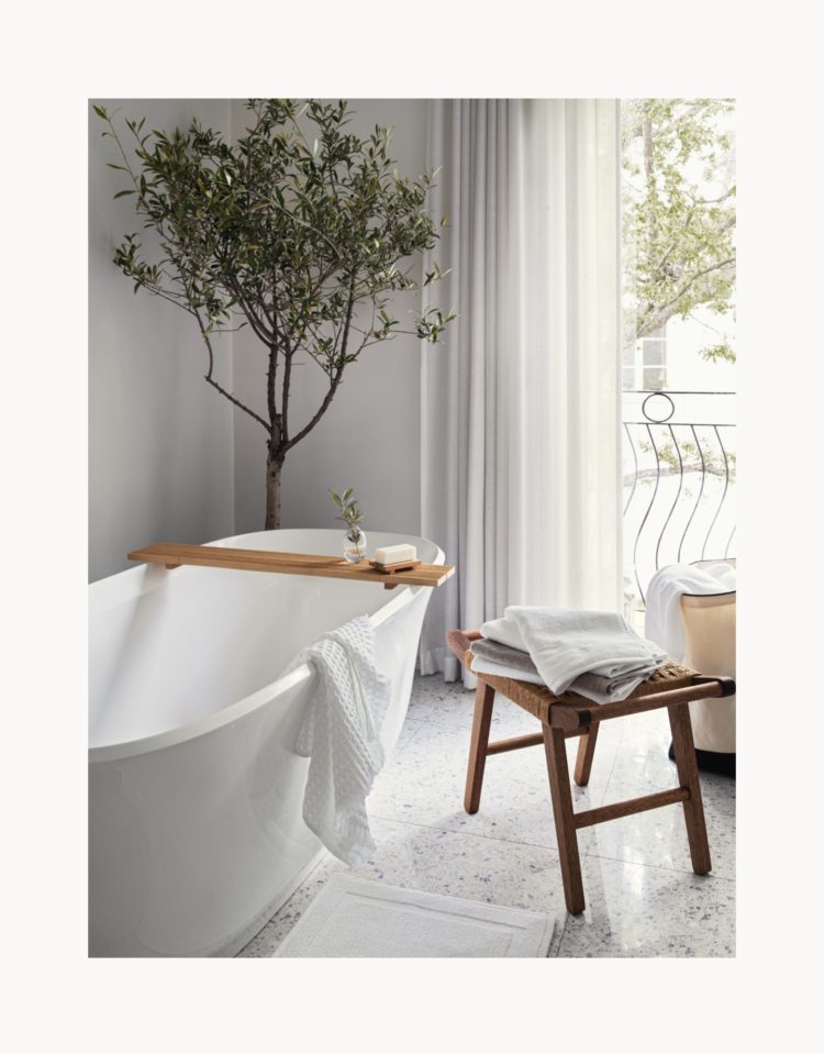 Cosy up<br><small>Turn your home into a comfort zone</small>