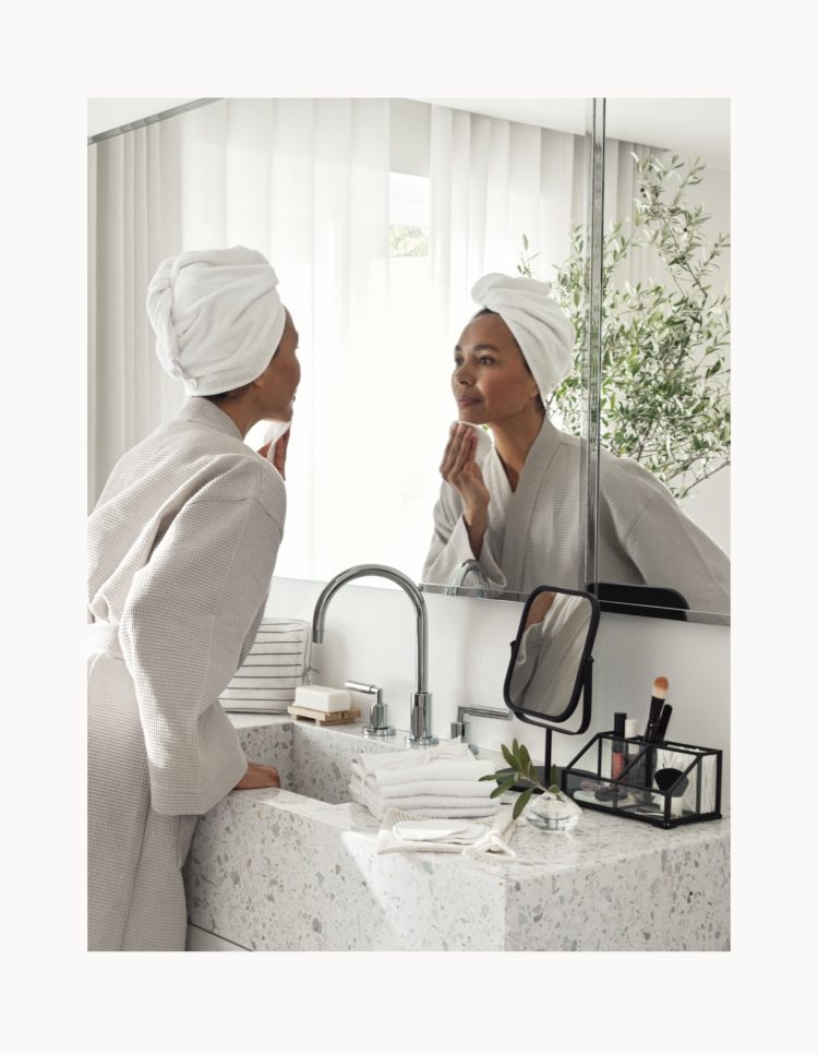 Cosy up<br><small>Turn your home into a comfort zone</small>