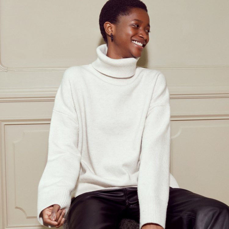 Winter Favourites<br><small>Sustainable winter fashion</small></br><br><small>Give your wardrobe a winter refresh, keep it fun and stay comfortable! </small>