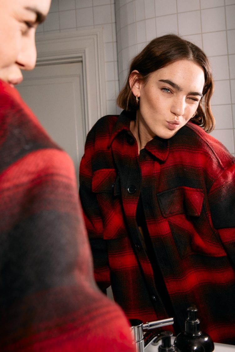 The way to party now <br> <small>Whether it’s IRL or online, this holiday season is taking a different turn!</small>