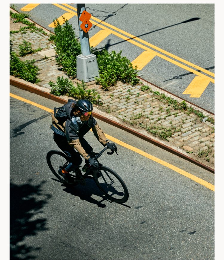 Crosstown performance <br><small>Technical sportswear designed for the everyday commute</small>