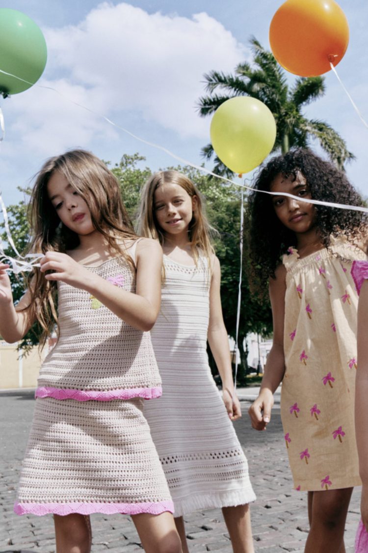 <c>Kids summer 2025<c>