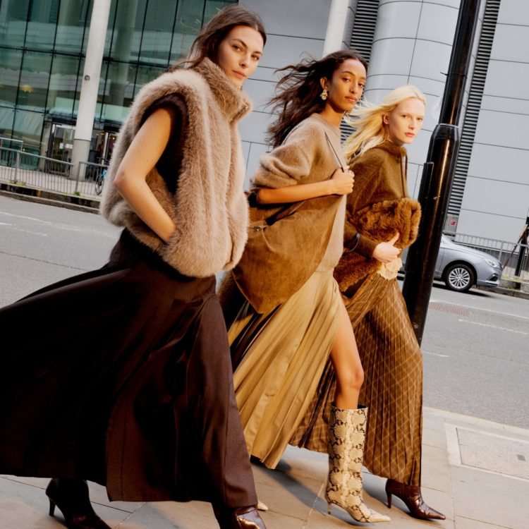WIN A DOUBLE TICKET TO THE A/W SOUND LOUNGE